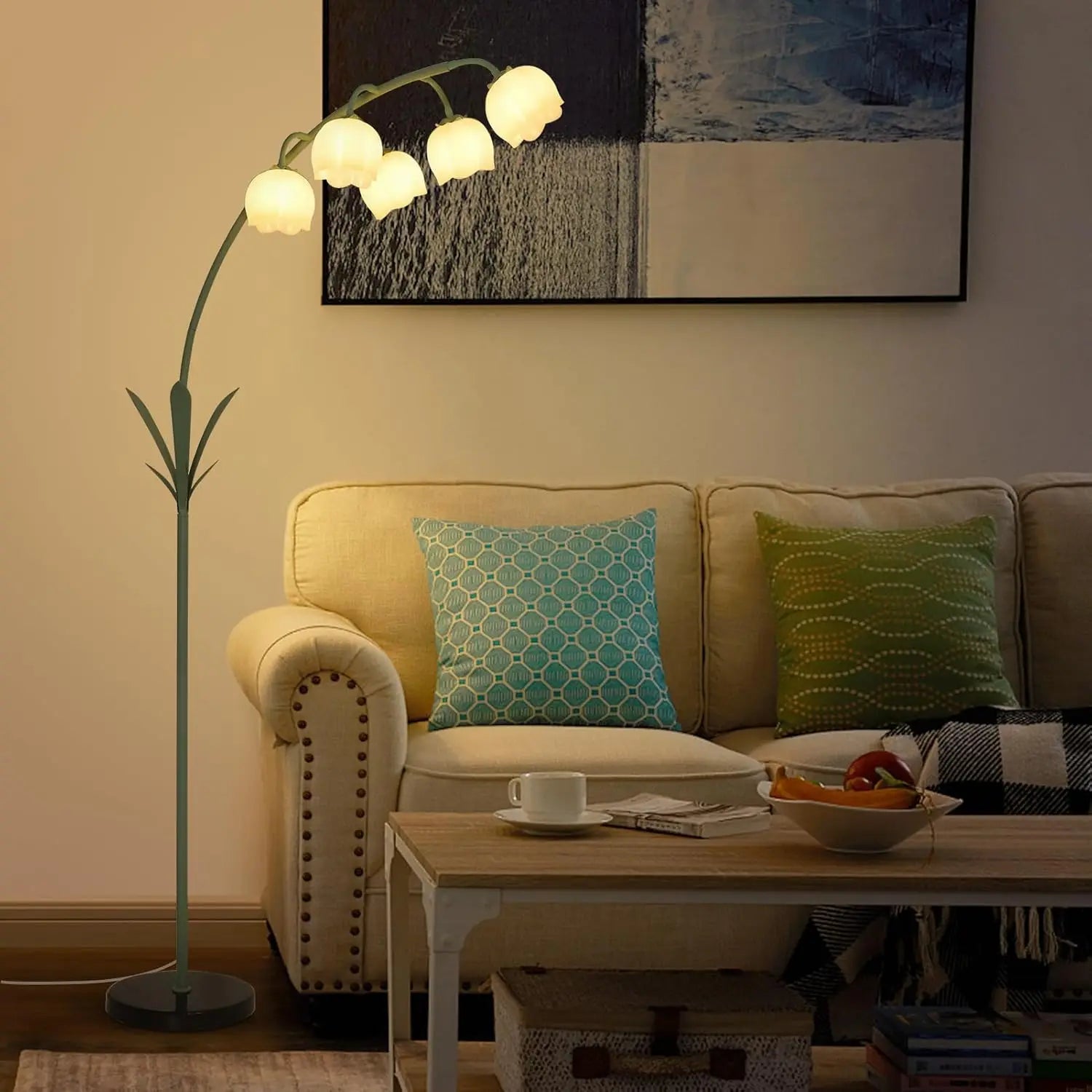 Arc Floor Lamp with Flower Design