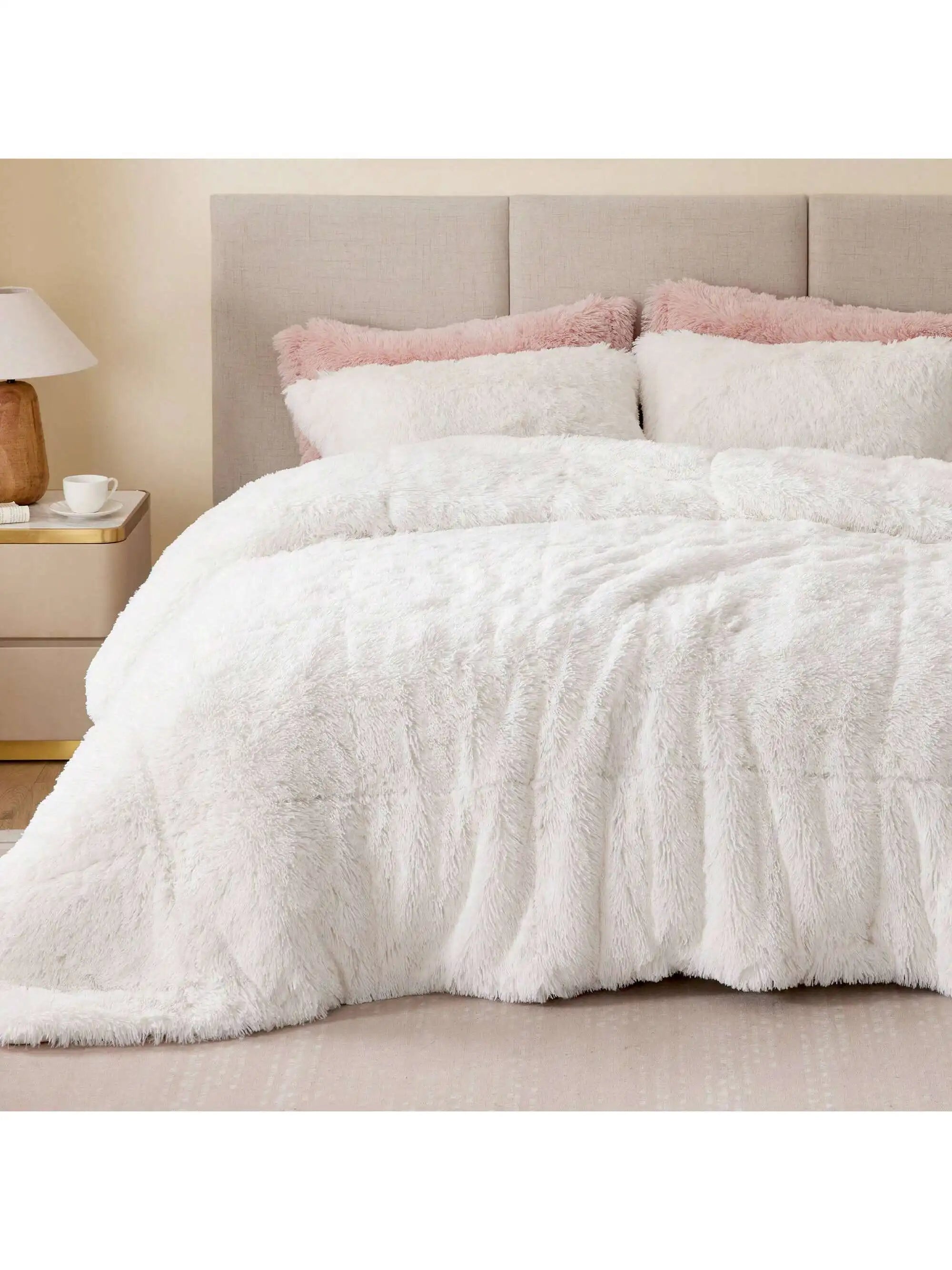 Shaggy Faux Fur Comforter Set With Matching Sham Ultra Soft Plush Reversible All Season Bedding